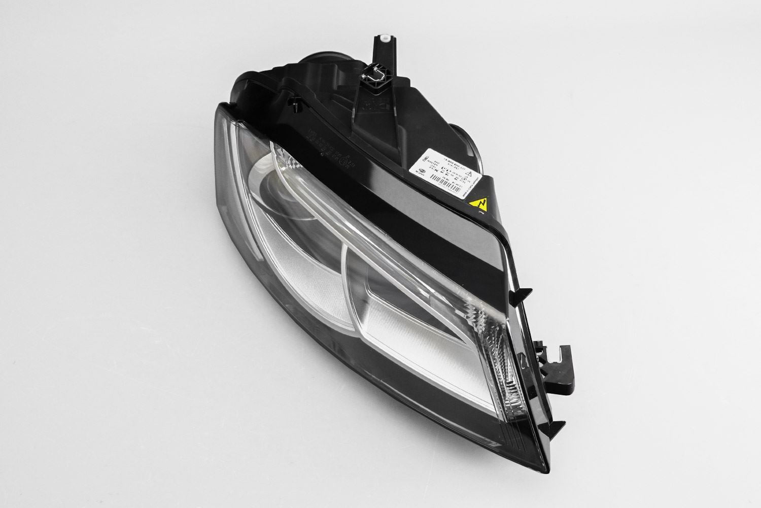 Hella Bi-Xenon LED DRL Right Headlight for Audi, OEM quality, OEM 8P0941004AM - View 2