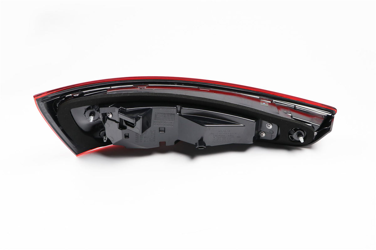 Audi Q3 Right Rear Light, Magneti Marelli OEM, OEM 8U0945094N - View 7