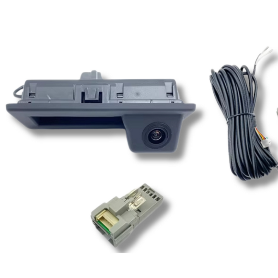 Reversing Camera - for Volkswagen | Eurowagens - View 2