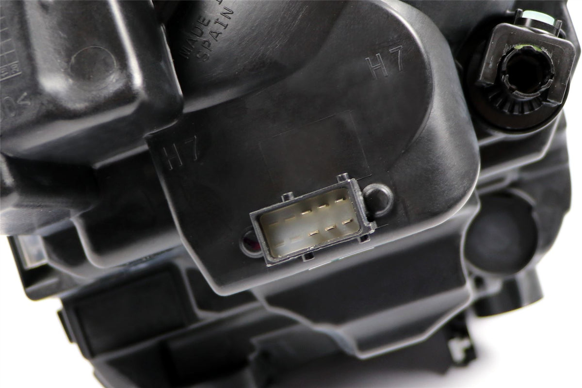 Citroen C3 Aircross Left Headlight, Valeo OEM, OEM YQ00015080 - View 9