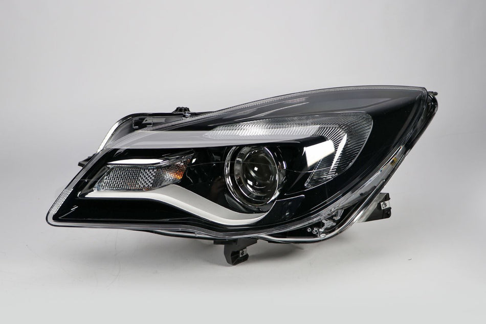 Hella DRL Left Headlight for Vauxhall, OEM quality, OEM 1216808, MPN 1LL 011 165-731