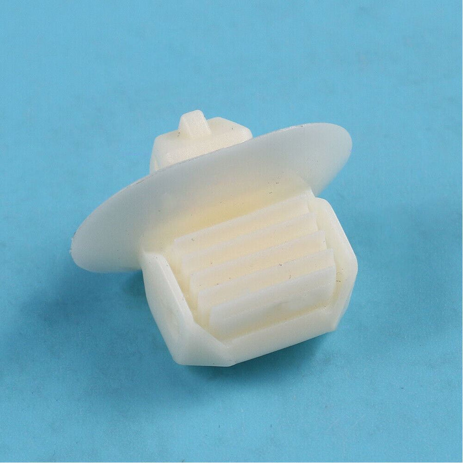 Pillar Trim Clip - for VW - OEM 6N0867276 | Eurowagens - View 2