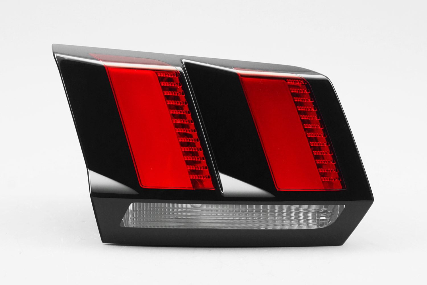 Peugeot 3008 Left Rear Light, Magneti Marelli OEM, OEM 9810477880, MPN LLM142