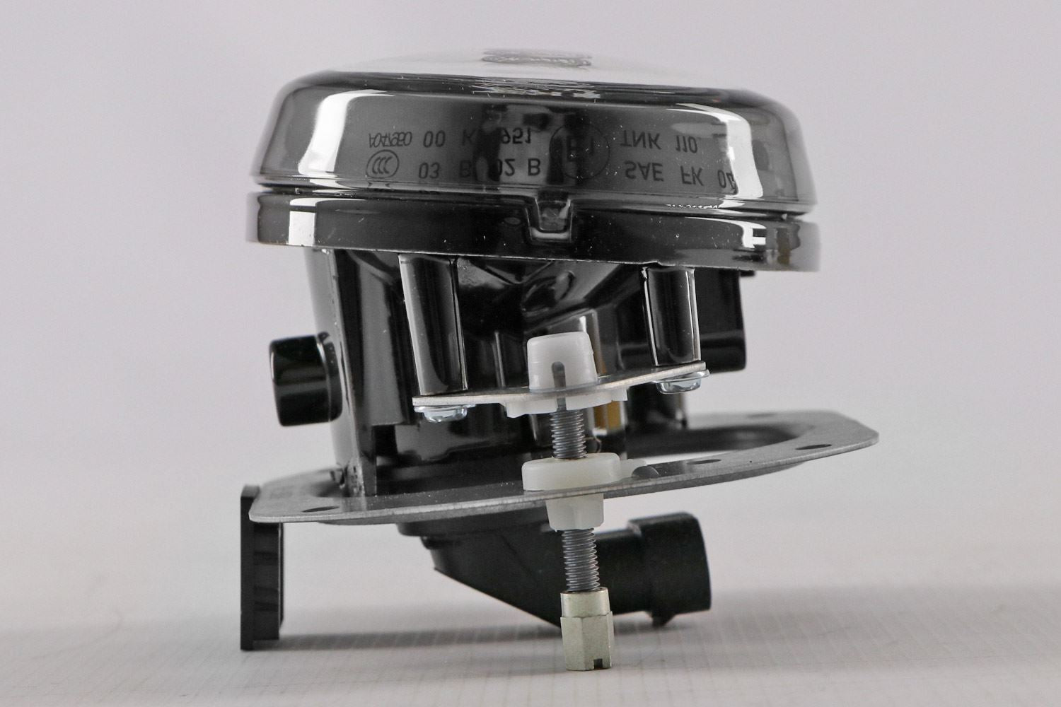 Hella Left Front Fog Light for Mercedes-Benz, OEM quality, OEM A2098200756 - View 7