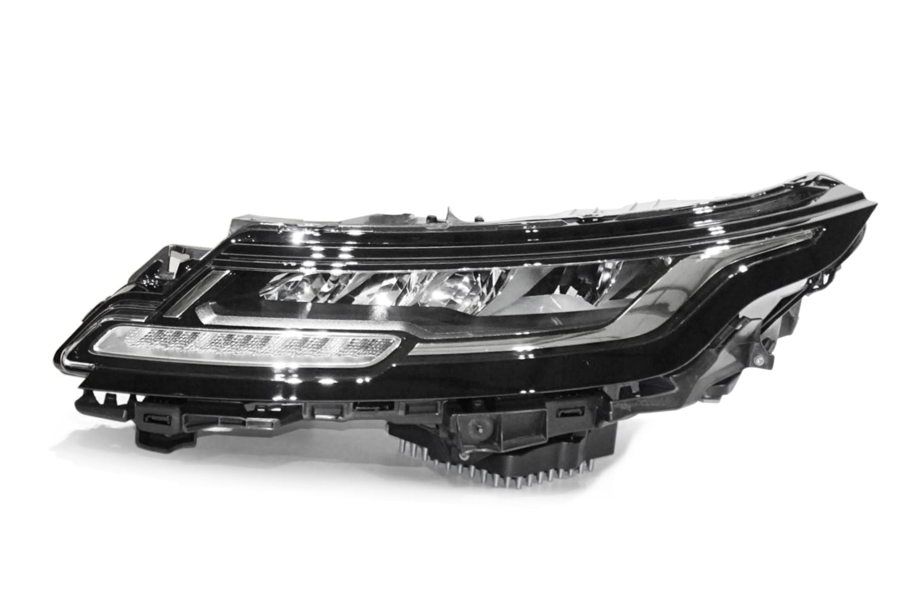 Range Rover Evoque Left Headlight, Valeo OEM, OEM LR116012, MPN 450964