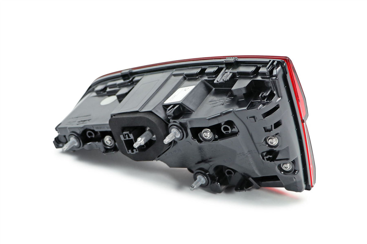 Audi A4 Estate B9 Left Rear Light, Magneti Marelli OEM, OEM 8W9945093E - View 4