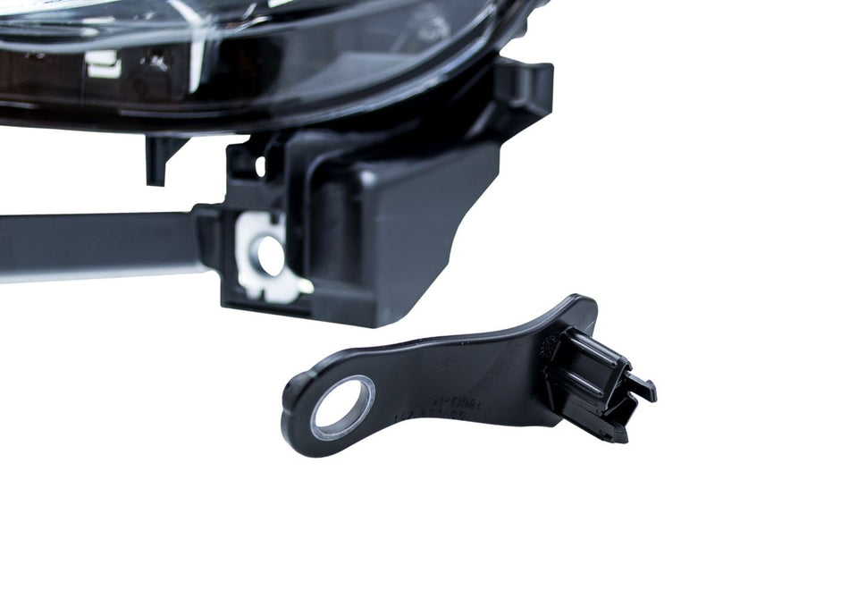 Hella Left Headlight – BMW | OEM 6 919 731, MPN 1EF 008 673-111