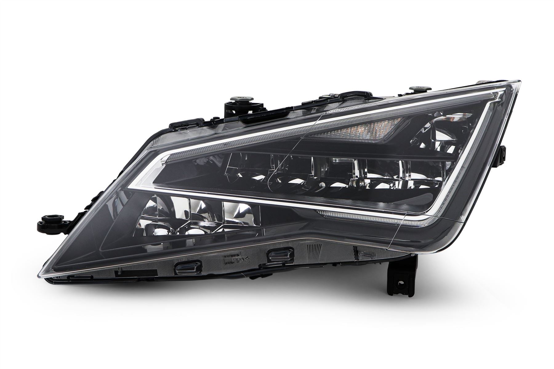 Seat Leon Left Headlight, Valeo OEM, OEM 5F2941007, MPN 45106