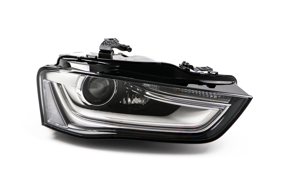 Audi A4 B8 Right Headlight, Magneti Marelli OEM, OEM 8K0941030T, MPN MHL7821