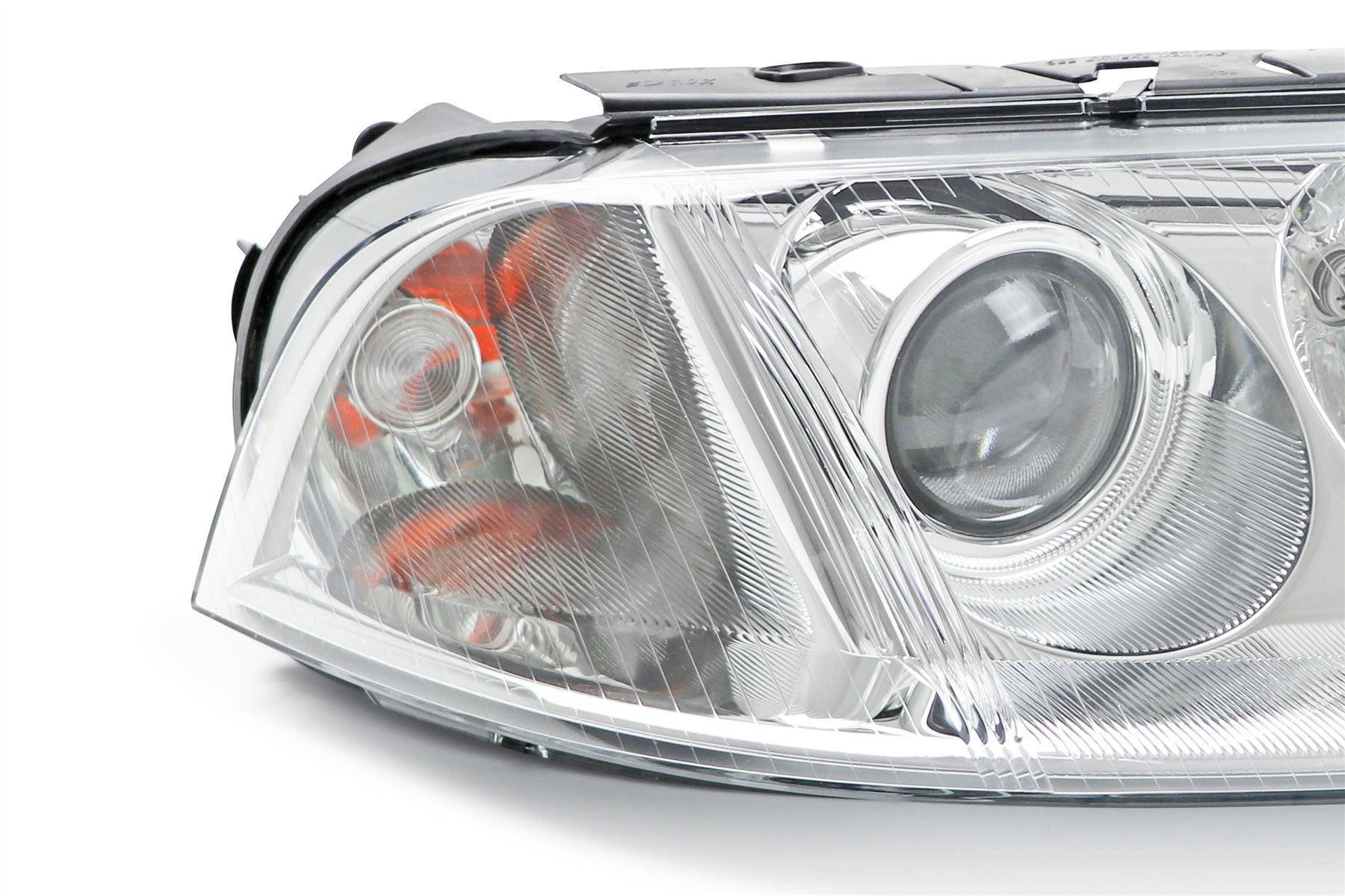 Volkswagen Passat Right Headlight, Hella OEM, OEM 3B0941016 - View 9