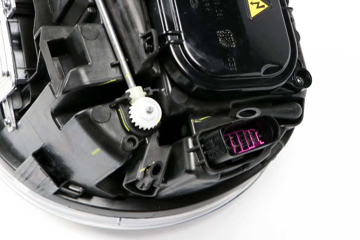 Volkswagen Beetle Right Headlight, Hella OEM, OEM 5C2941032B - View 4