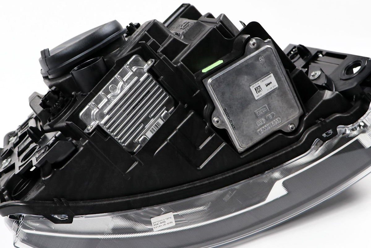 Land Rover Discovery Headlight Cover, Valeo OEM, OEM LR052386 - View 2