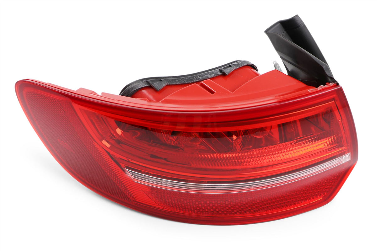 Audi A3 Sportback Left Rear Light, Magneti Marelli OEM, OEM 8P4945095E - View 10