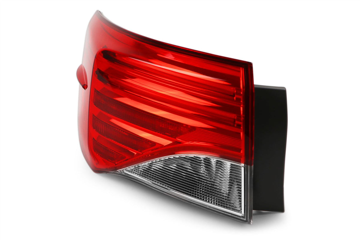 Toyota Avensis Left Rear Light, Valeo OEM, OEM 8156005280 - View 9