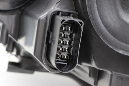 Hella Right Headlight for Audi, OEM quality, OEM 8V0941004A - View 8