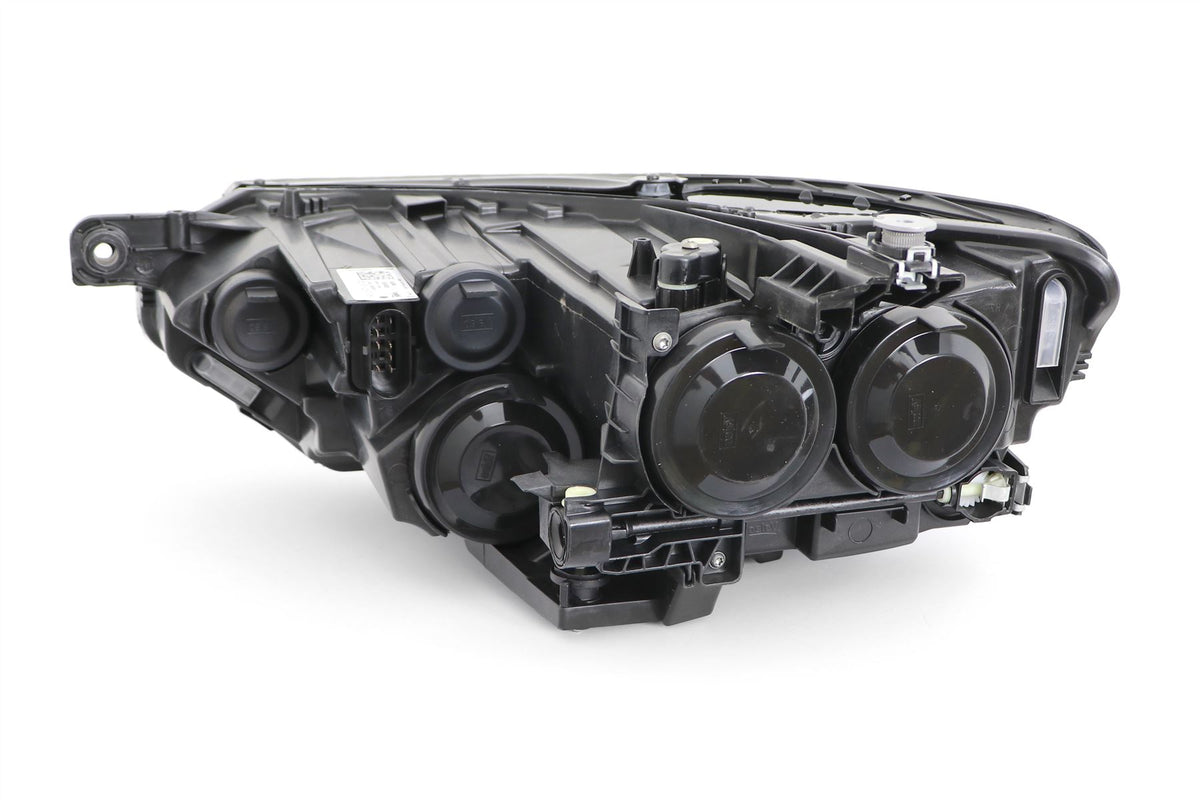 Volkswagen Passat Right Headlight, Valeo OEM, OEM 3G2941006A - View 3