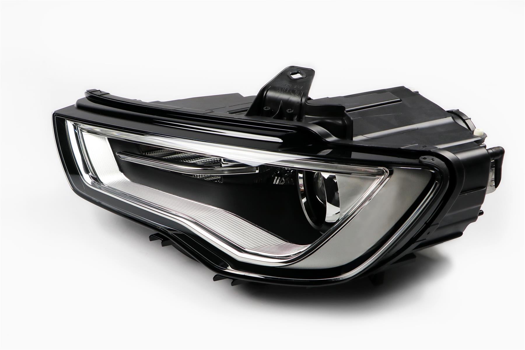 Hella Bi-Xenon AFS Left Headlight for Audi, OEM quality, OEM 8V0941753 - View 8