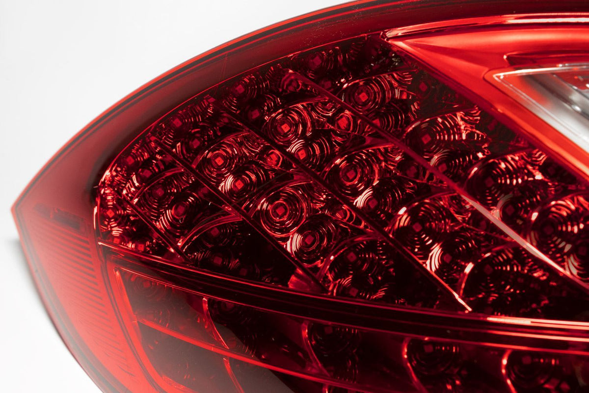 Porsche Cayenne Left Rear Light, Valeo OEM, OEM 95863109504 - View 3