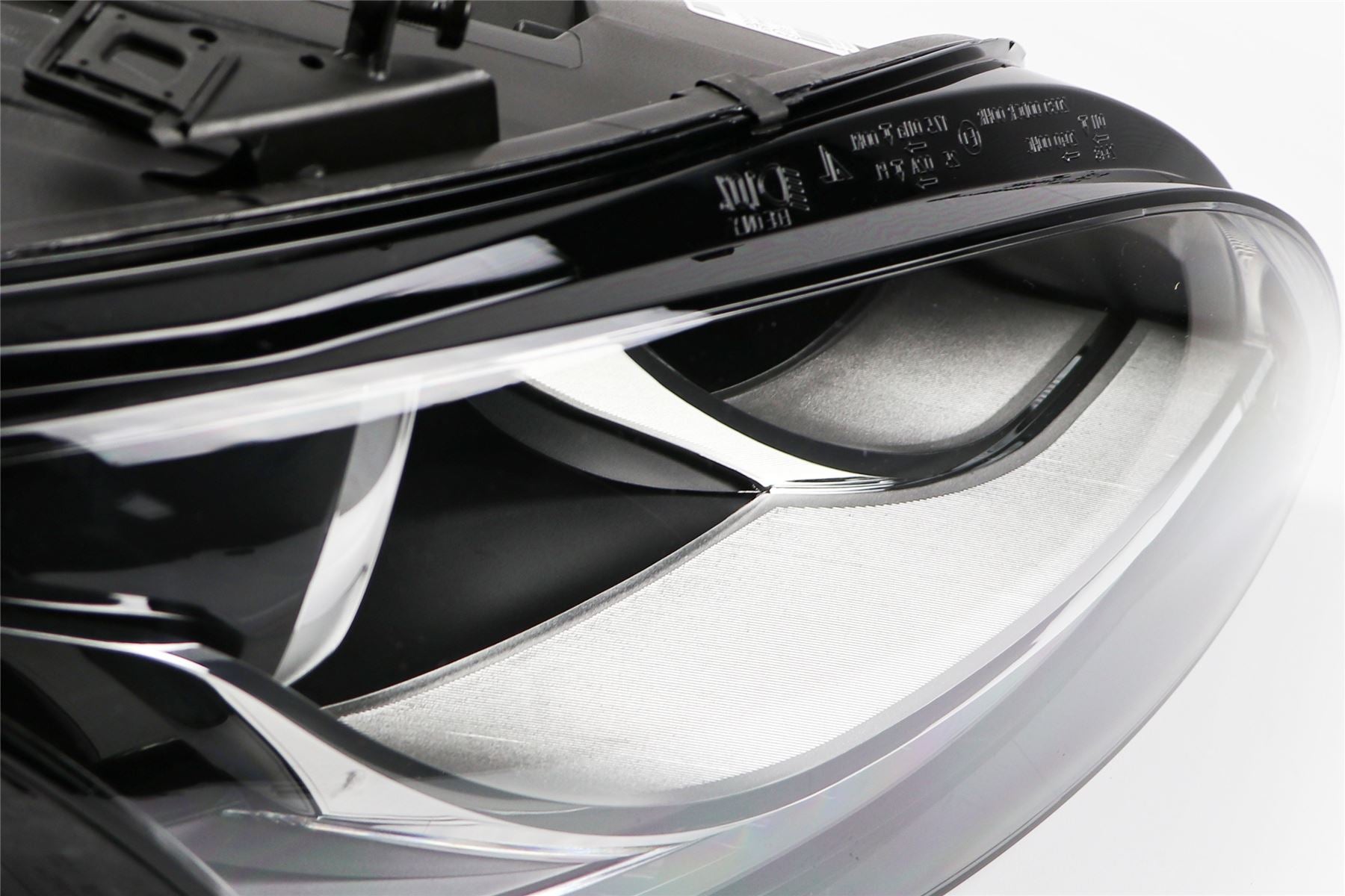 Audi TT Right Headlight, Magneti Marelli OEM, OEM 8J0941030AA - View 10