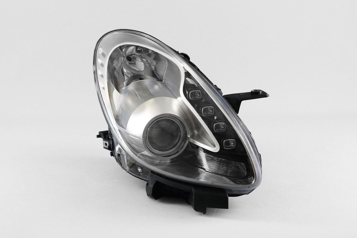 Alfa Romeo Giulietta Right Headlight, Magneti Marelli OEM, OEM 50520229, MPN MHL8991