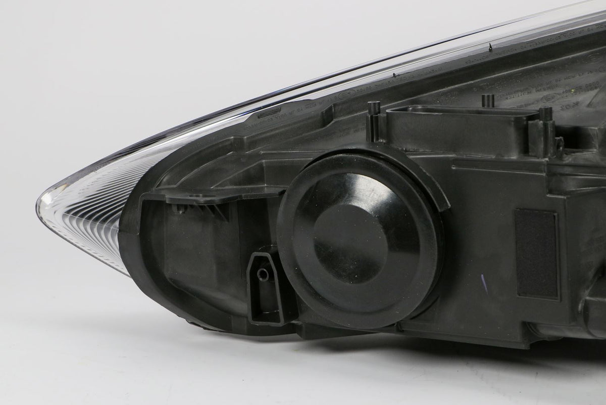 Hella LED DRL Right Headlight for Ford, OEM quality, OEM 1866233 - View 4