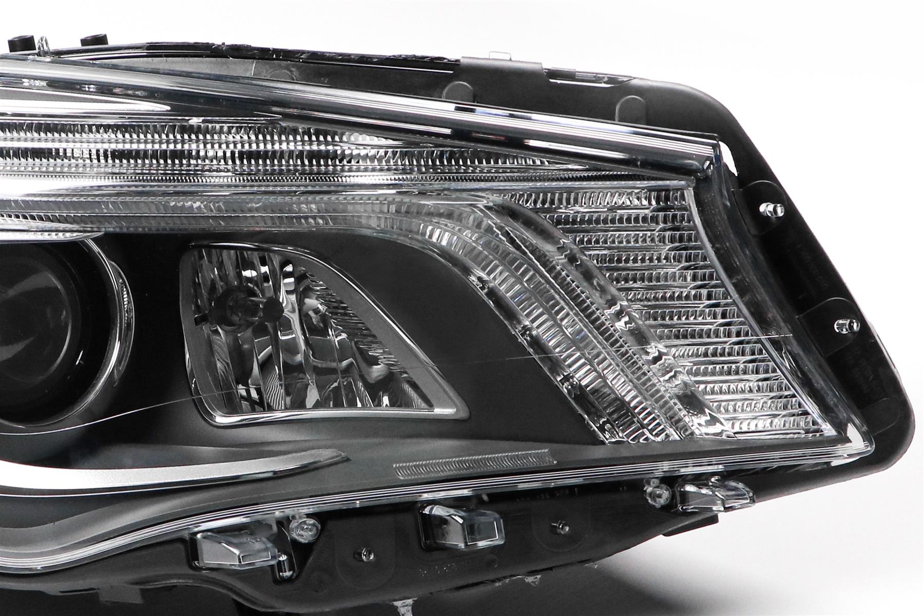 Mercedes-Benz CLA Right Headlight, Magneti Marelli OEM, OEM A1178204861 - View 12