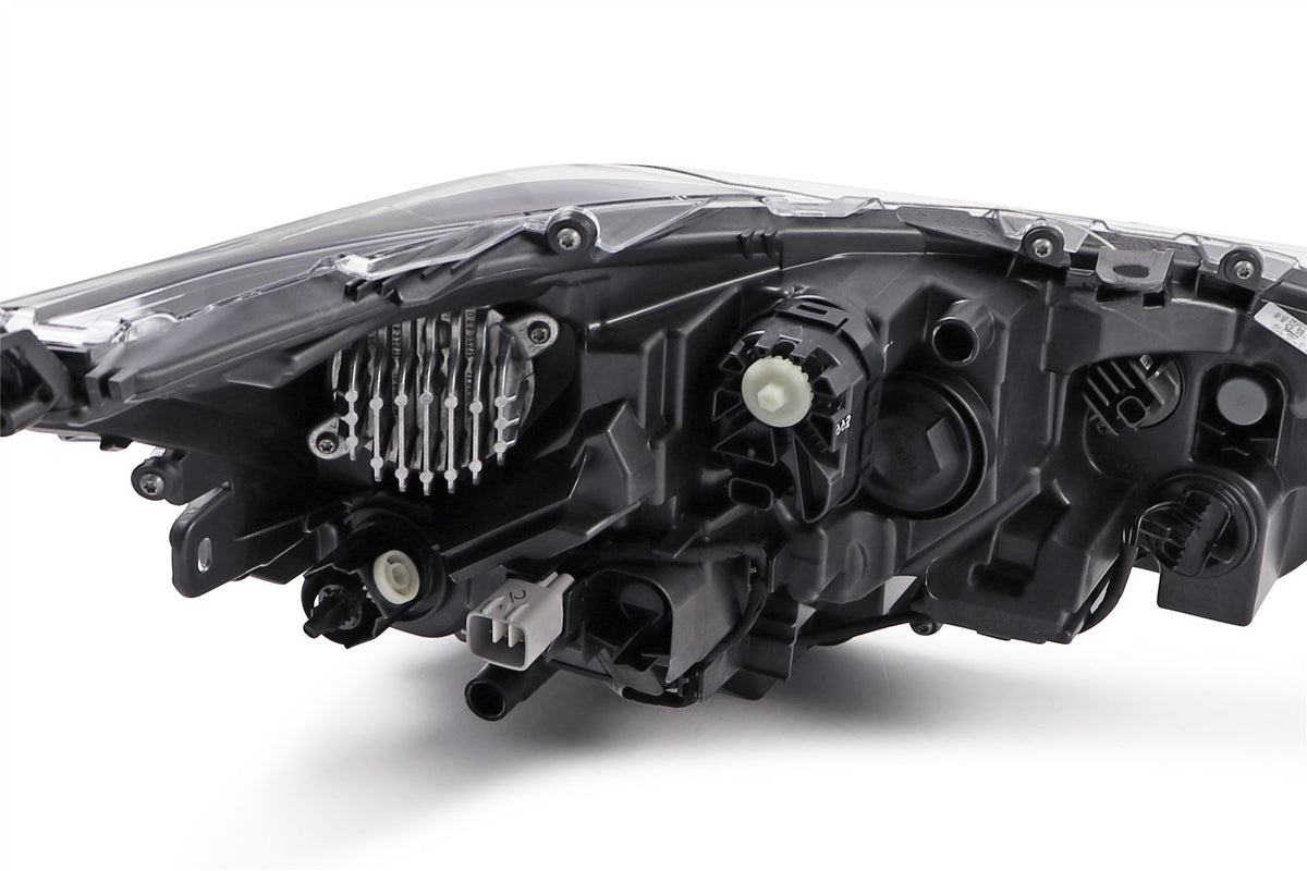 Toyota Corolla Left Headlight, Valeo OEM, OEM 8115002T10 - View 7