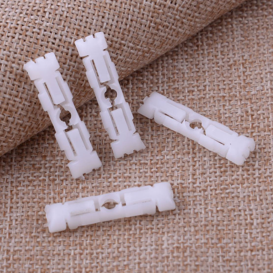 Roof Rail Moulding Clip - for VW - OEM 6U0853733 | Eurowagens - View 2
