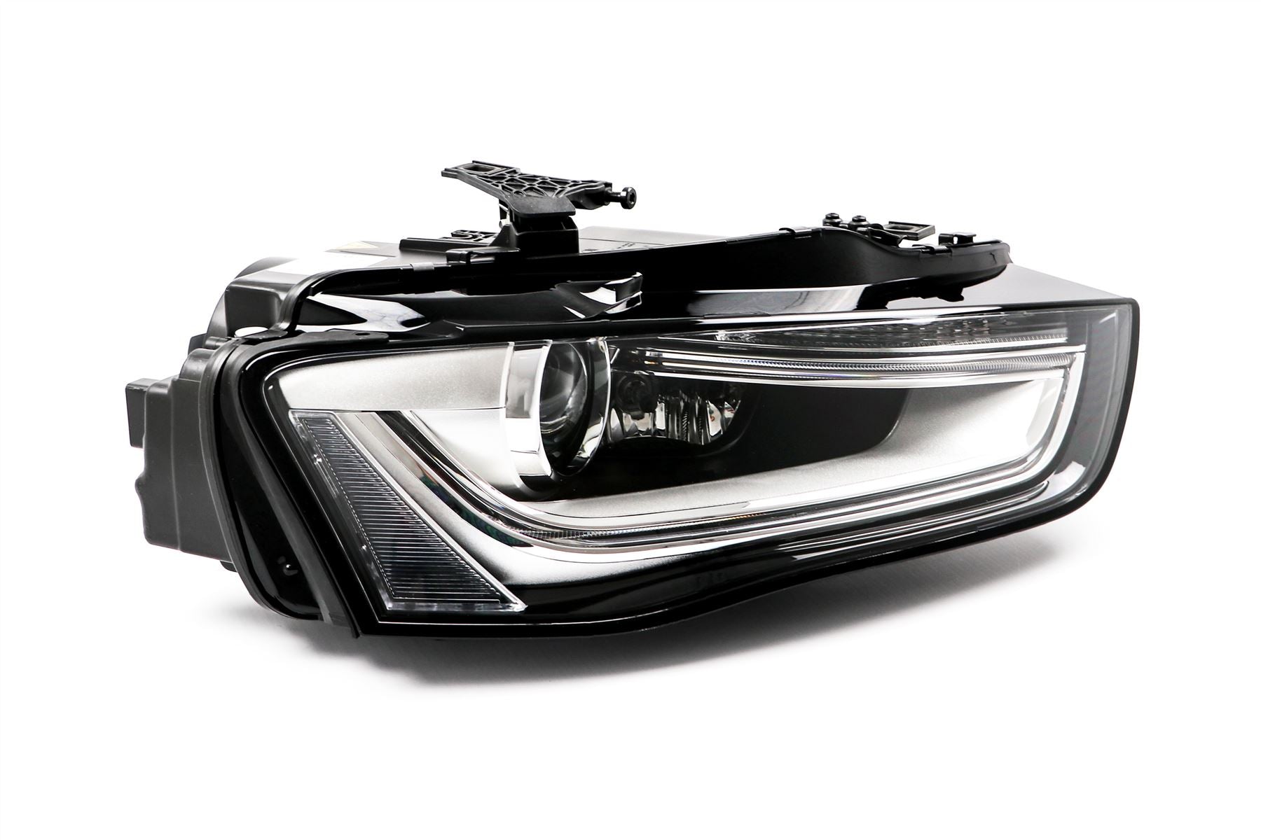 Audi A4 B8 Right Headlight, Magneti Marelli OEM, OEM 8K0941030T - View 11