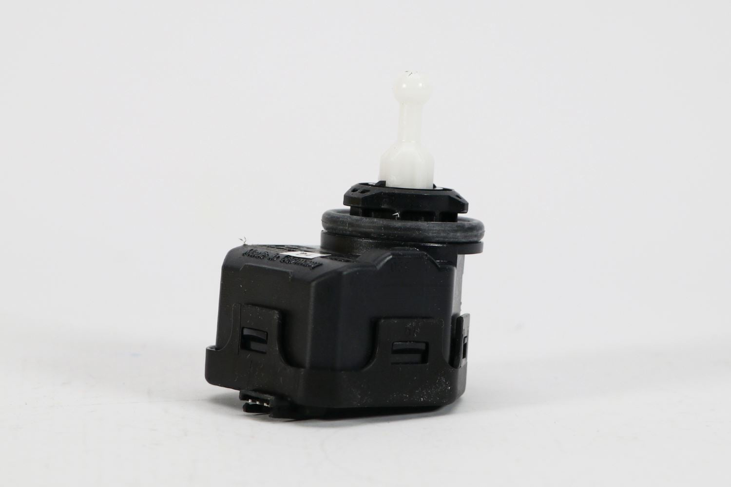 Hella Headlight Levelling Motor for Volkswagen, Seat & more, OEM quality, OEM 1J0941295B, MPN 6NM 007 878-041