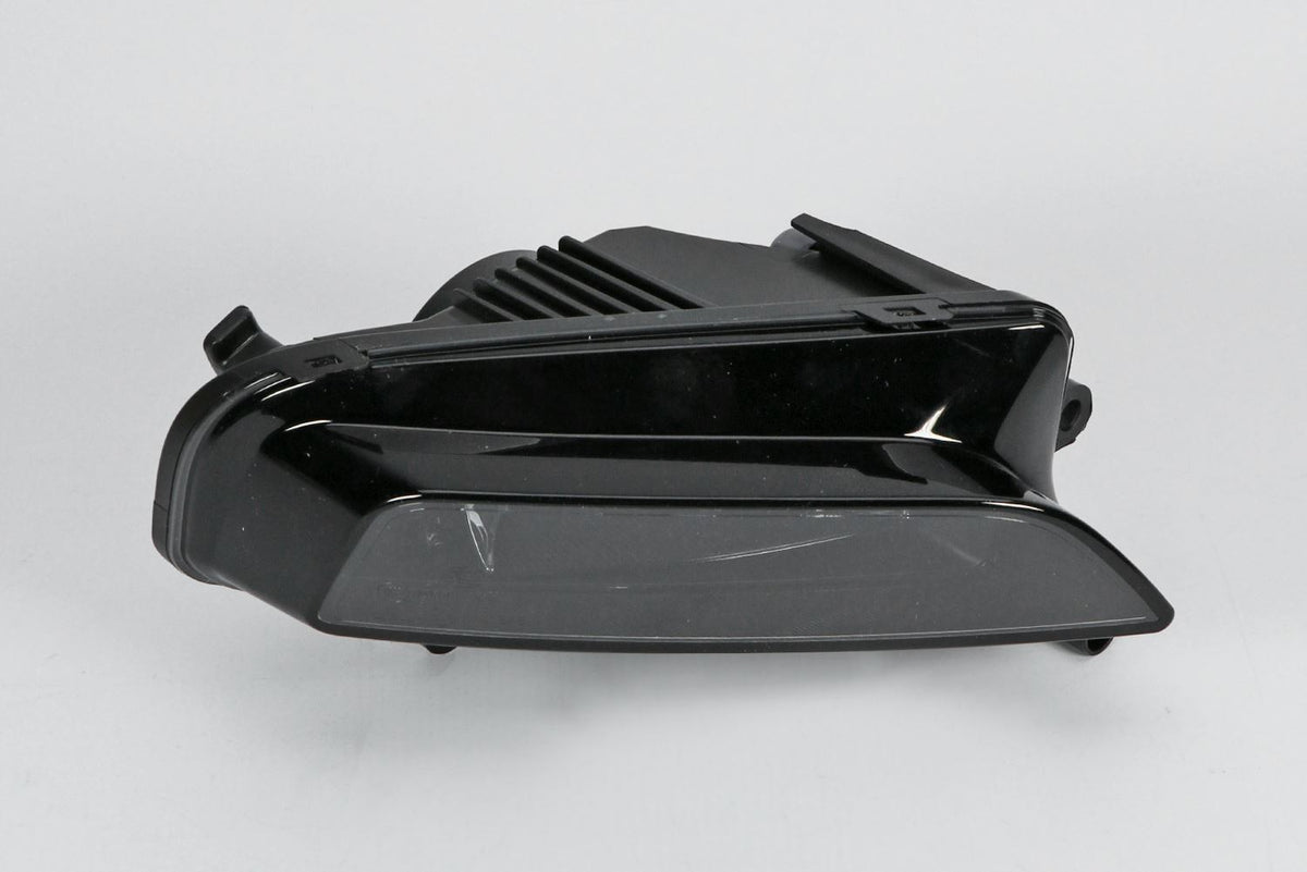 Hella Right Front Fog Light for Audi, OEM quality, OEM 8V0941700D - View 6