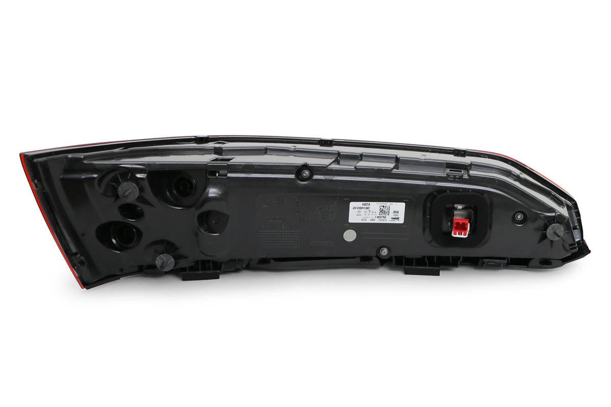 Audi Q7 Right Rear Light, Valeo OEM, OEM 4M0945094F - View 12