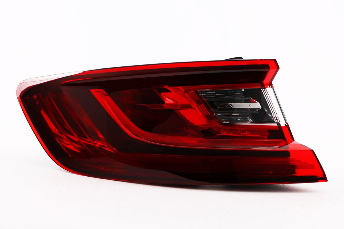 Renault Megane Left Rear Light, Valeo OEM, OEM 265554829R, MPN 47057
