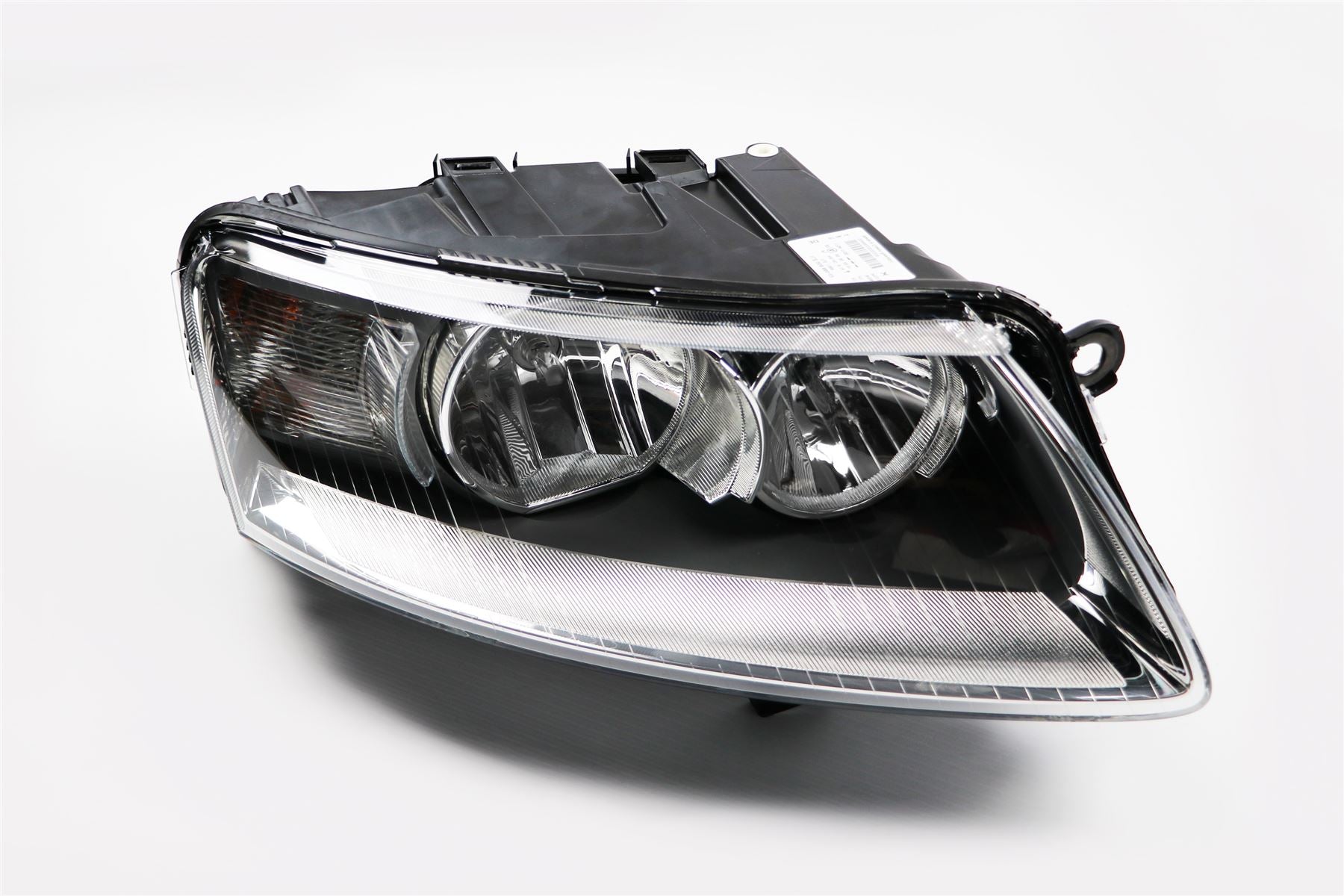 Hella Right Headlight for Audi, OEM quality, OEM 4F0941030E - View 7