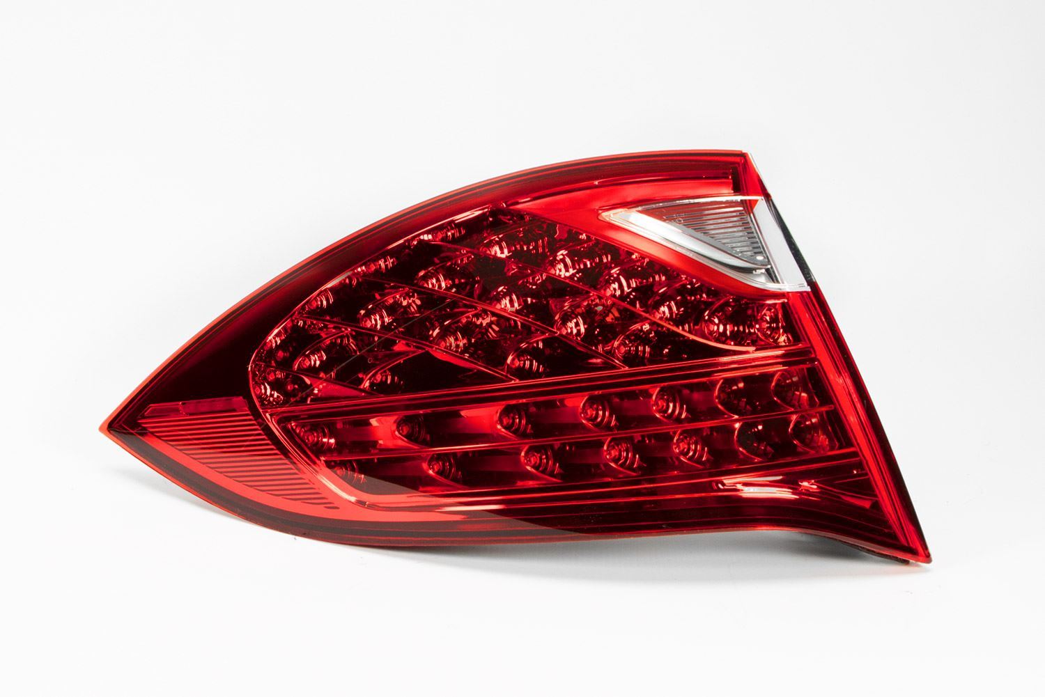 Porsche Cayenne Left Rear Light, Valeo OEM, OEM 95863109504, MPN 44179