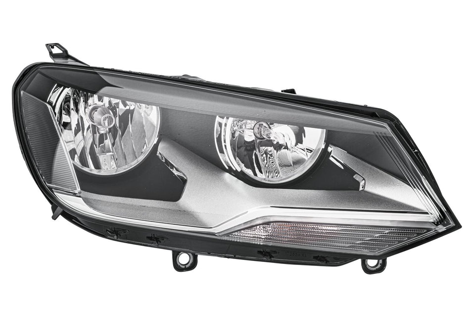 Volkswagen Touareg Right Headlight | Hella OEM 7P1 941 006