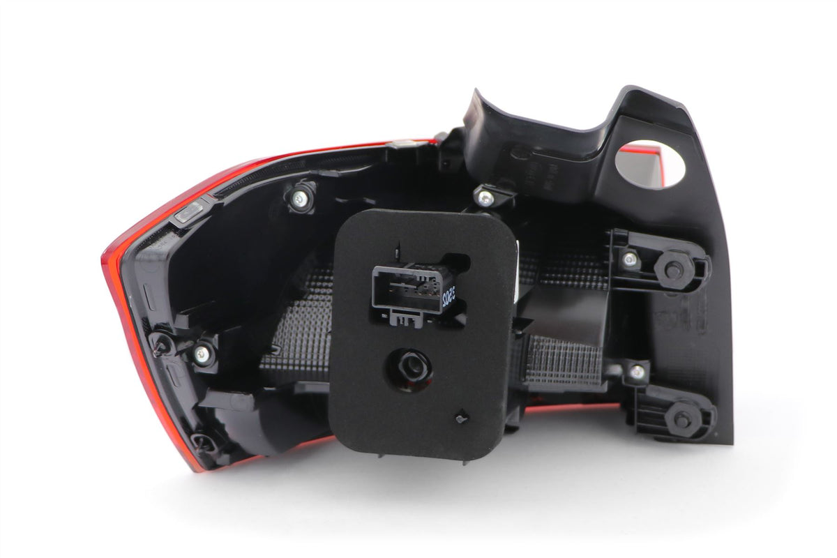 Hella LED Right Rear Light for Volkswagen, OEM quality, OEM 3G9945096A - View 5