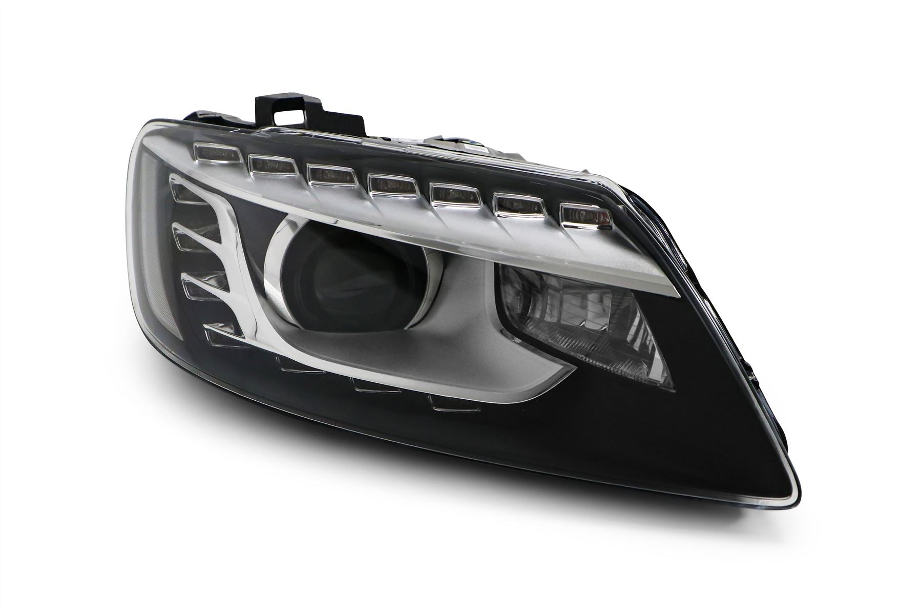 Audi Q7 Right Headlight, Valeo OEM, OEM 4L0941030AG - View 6
