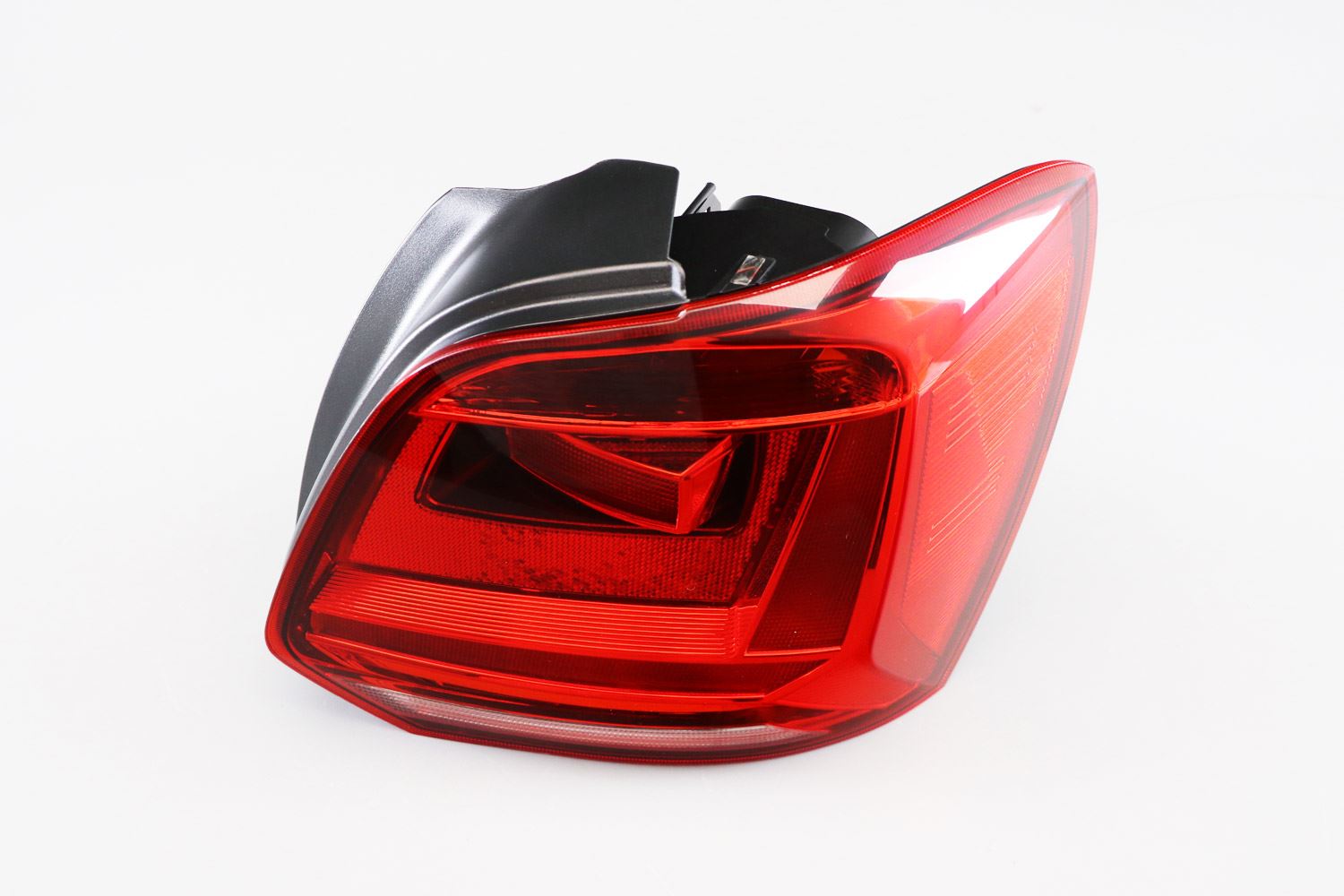 Volkswagen Polo Right Rear Light, Magneti Marelli OEM, OEM 6C0945095G - View 5