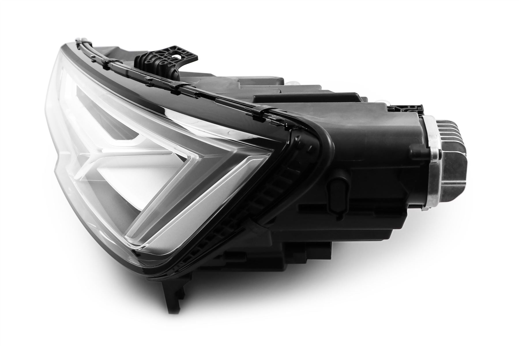 Audi A4 B9 Left Headlight, Magneti Marelli OEM, OEM 8W0941773A - View 8
