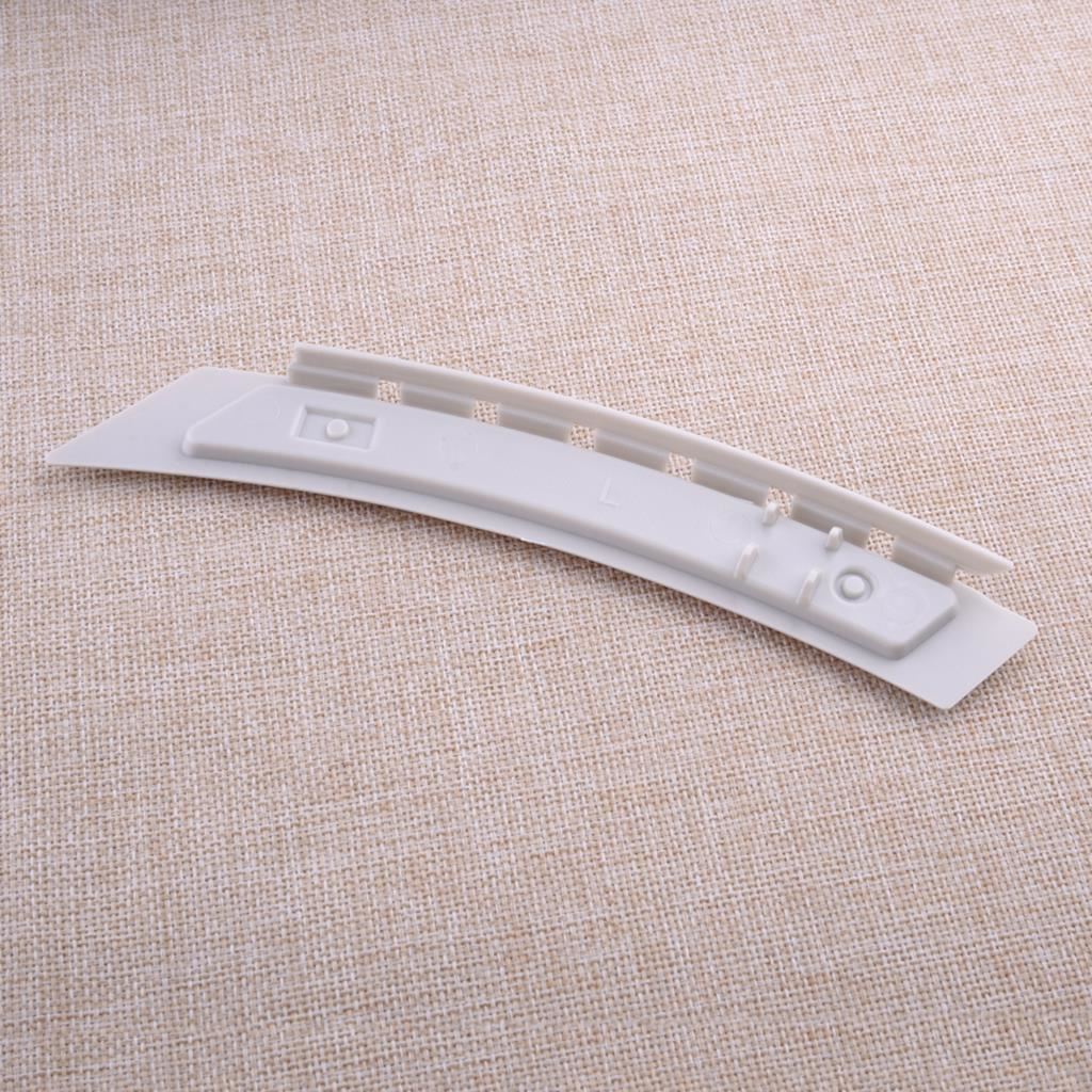 Bumper Reflector Front - for BMW - OEM 63147185743 | Eurowagens - View 2