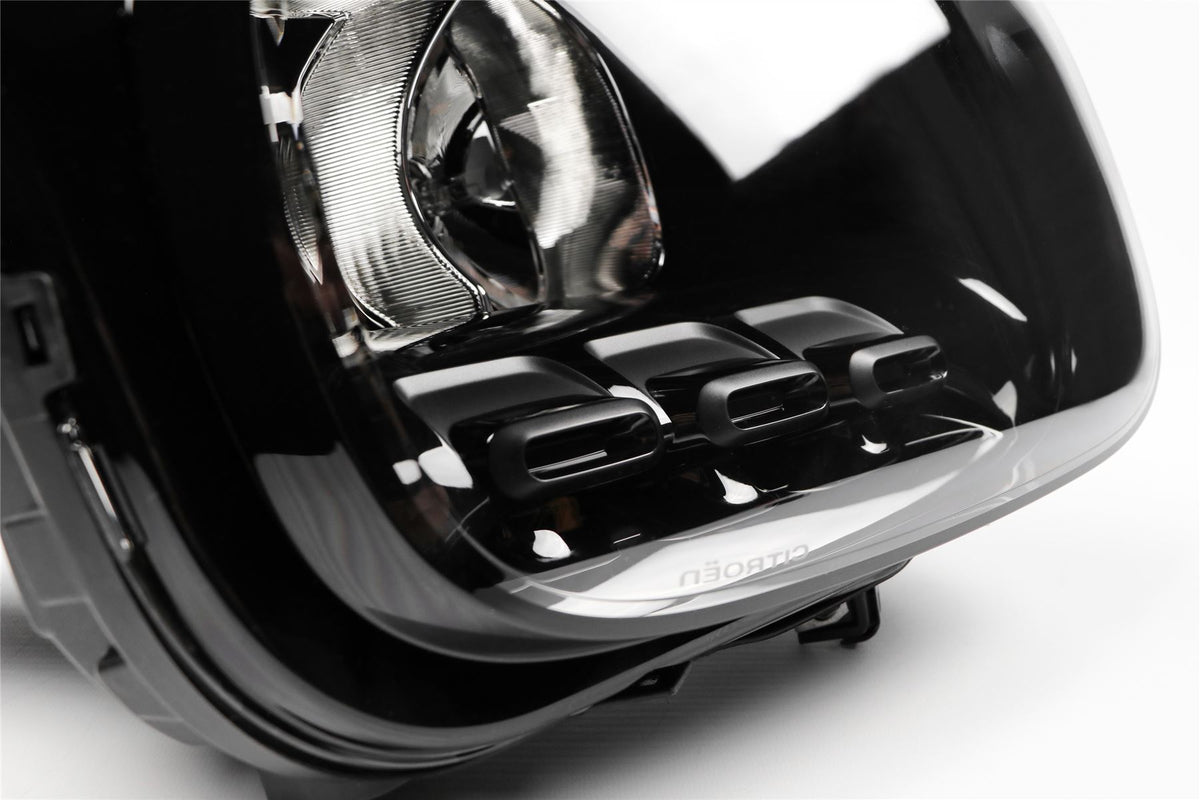 Citroen C3 Aircross Right Headlight, Valeo OEM, OEM YQ00014880 - View 9