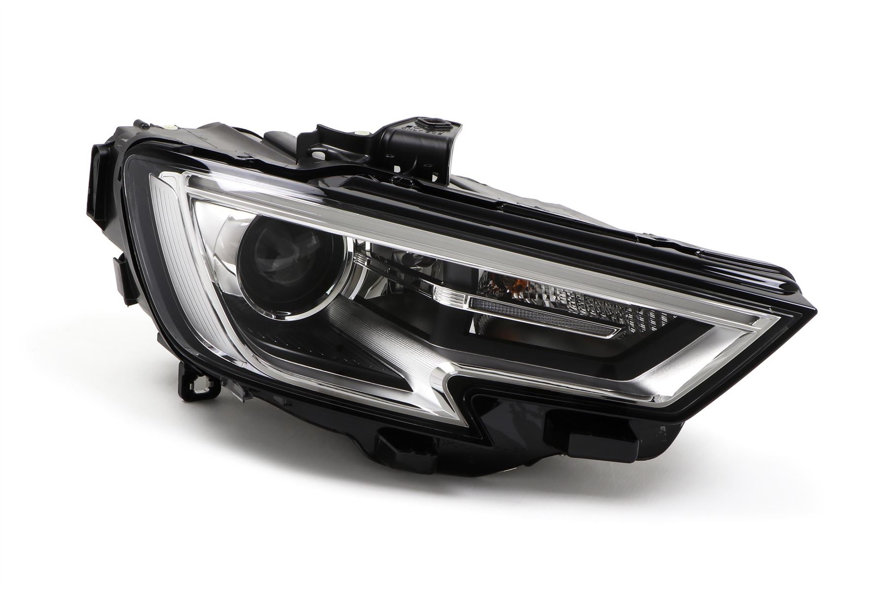 Audi A3 Right Headlight, Valeo OEM, OEM 8V0941044F - View 5