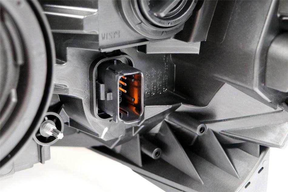 Hella LED DRL Right Headlight for Vauxhall, OEM quality, OEM 95517218 - View 2