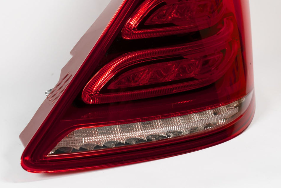 Mercedes-Benz S-Class Right Rear Light, Magneti Marelli OEM, OEM A2229065501 - View 2