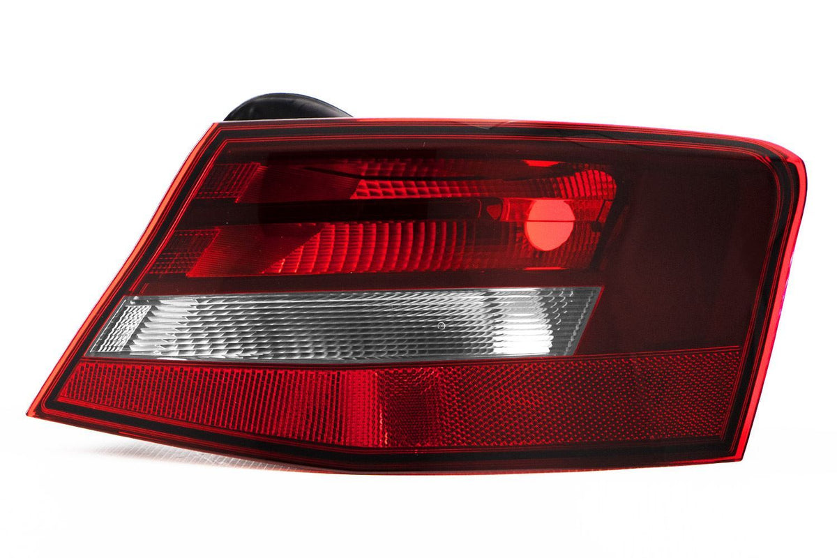 Audi A3 Right Rear Light, Magneti Marelli OEM, OEM 8V3945096 - View 6