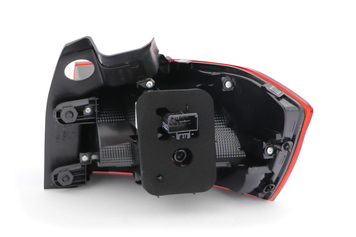 Hella LED Left Rear Light for Volkswagen, OEM quality, OEM 3G9945095A - View 7