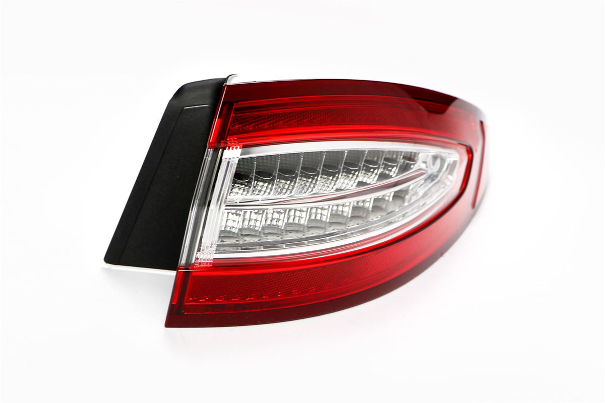 Ford Mondeo Right Rear Light, Magneti Marelli OEM, OEM 2026827 - View 11