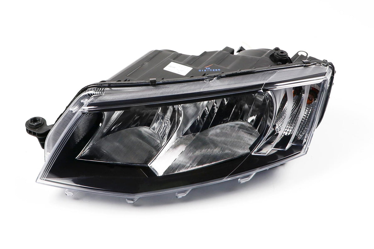Skoda Octavia Left Headlight, Magneti Marelli OEM, OEM 5E2941015 - View 3