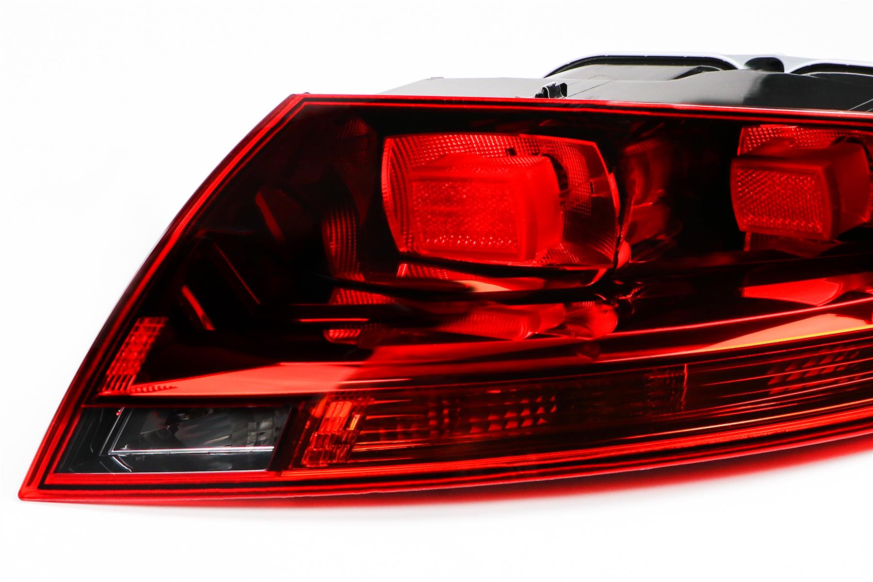 Audi TT Right Rear Light, Magneti Marelli OEM, OEM 8J0945096C - View 12